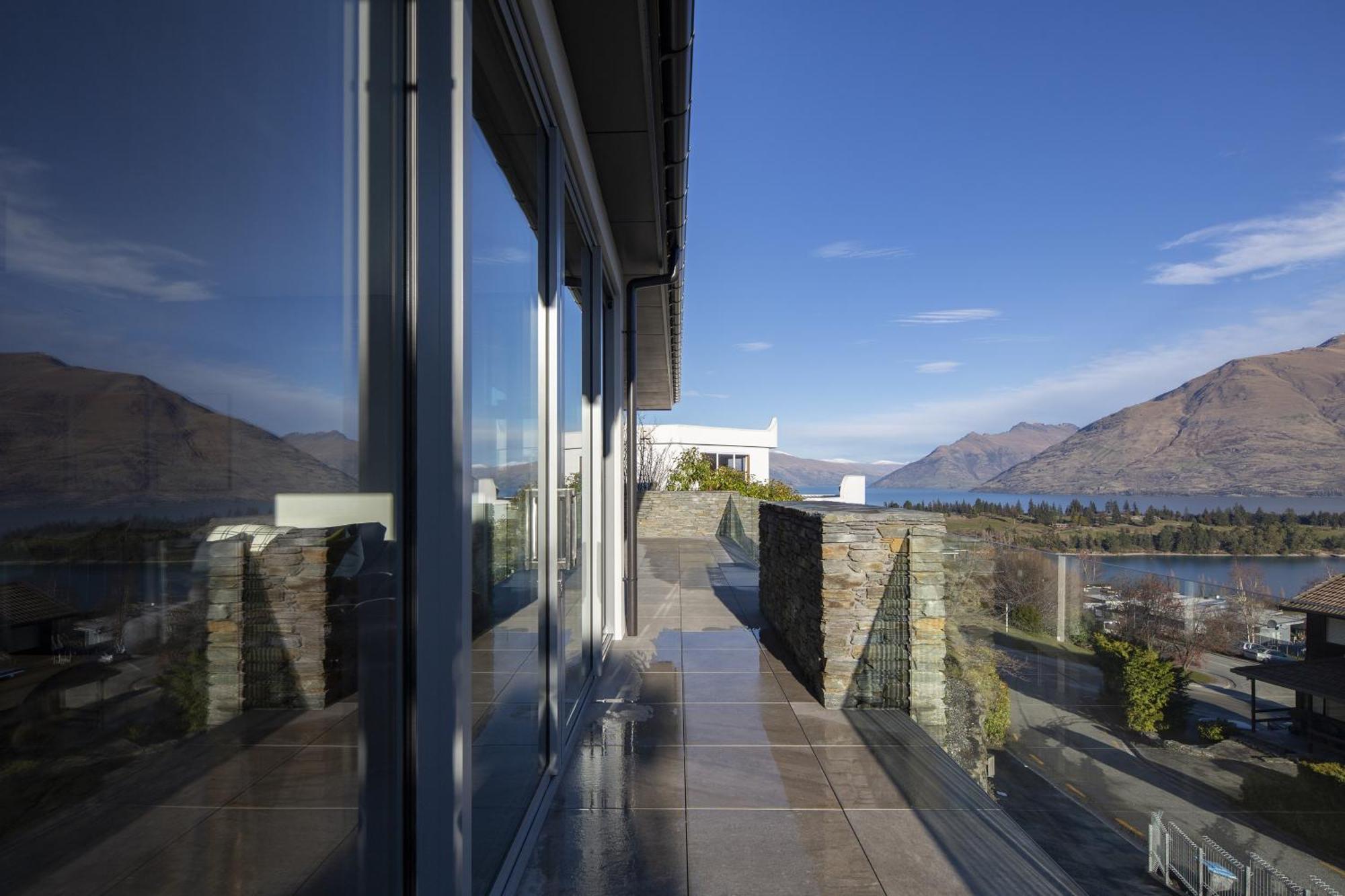 Lago Infinito By Sotheby'S Luxury Rental Homes クイーンズタウン エクステリア 写真